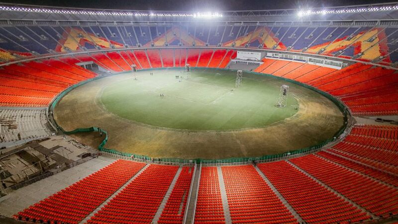 Ein großes Stadion in Asien